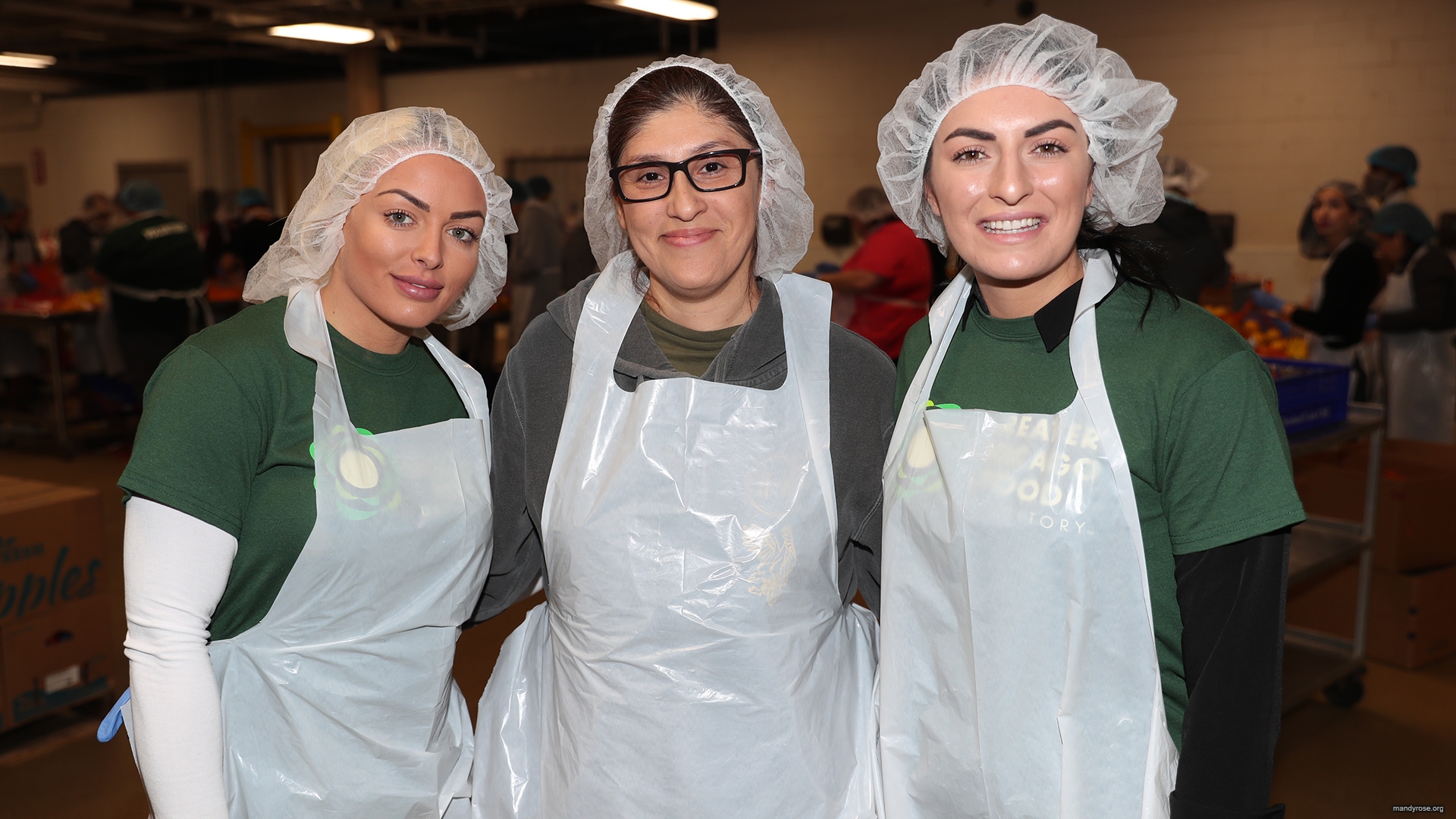 024_FOODBANK_11232019jg_0145.jpg