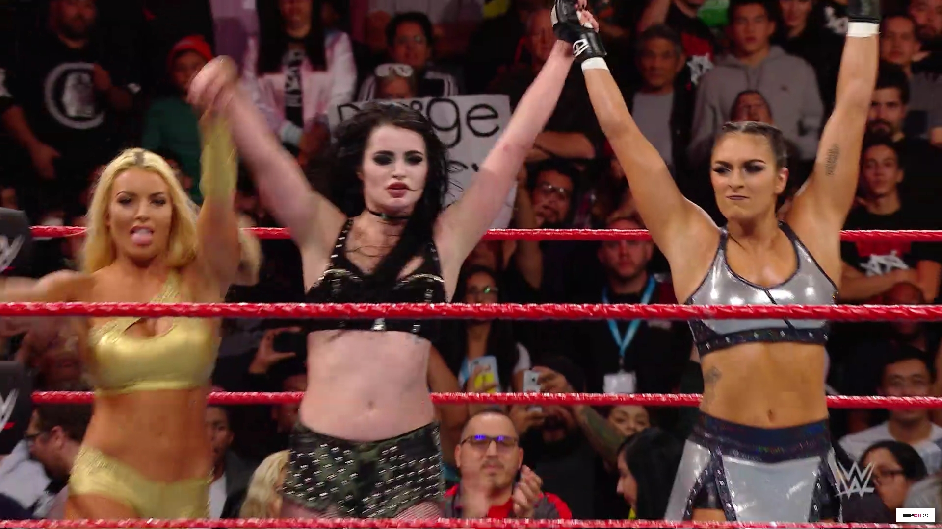 5B1920x10805D_8_Superstars_to_watch_in_2018_WWE_List_This21__WWE_mp40026.jpg