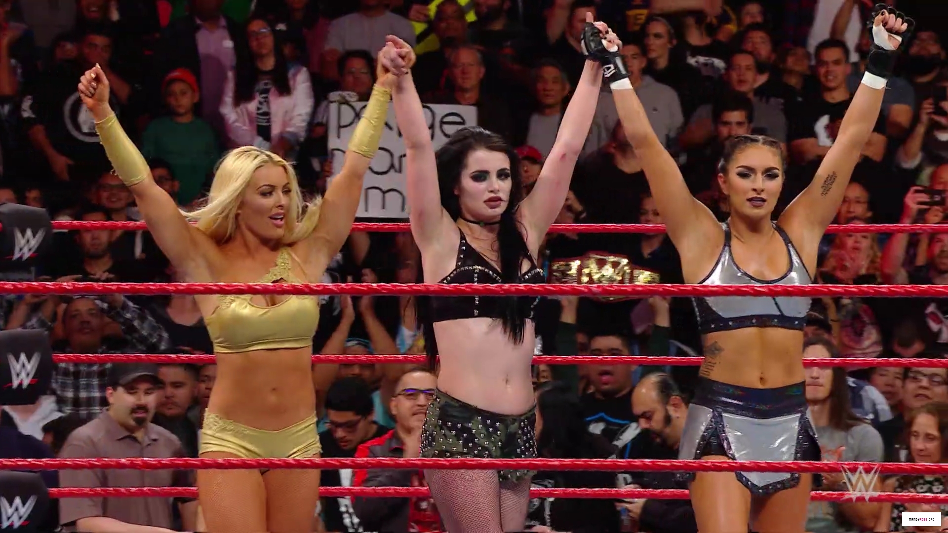 5B1920x10805D_8_Superstars_to_watch_in_2018_WWE_List_This21__WWE_mp40027.jpg