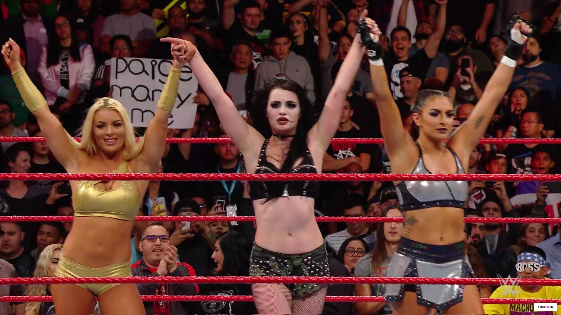 5B1920x10805D_8_Superstars_to_watch_in_2018_WWE_List_This21__WWE_mp40028.jpg