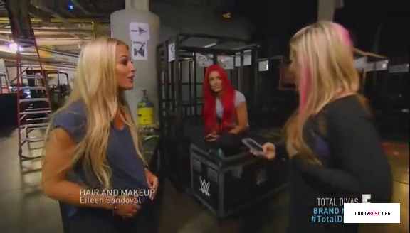 5B568x3285D_Total_Divas_Season_5_Ep_5_by_CenationSince02_-_Dailymotion_mp40020.jpg