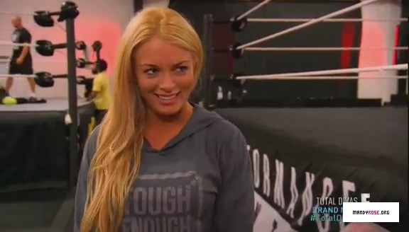 5B568x3285D_Total_Divas_Season_5_Ep_5_by_CenationSince02_-_Dailymotion_mp40209.jpg