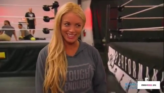 5B568x3285D_Total_Divas_Season_5_Ep_5_by_CenationSince02_-_Dailymotion_mp40210.jpg