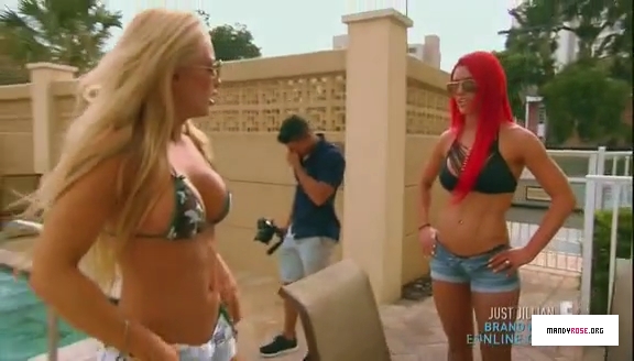 5B568x3285D_Total_Divas_Season_5_Ep_5_by_CenationSince02_-_Dailymotion_mp40230.jpg