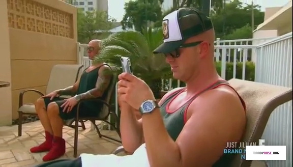 5B568x3285D_Total_Divas_Season_5_Ep_5_by_CenationSince02_-_Dailymotion_mp40277.jpg