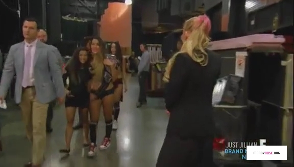 5B568x3285D_Total_Divas_Season_5_Ep_5_by_CenationSince02_-_Dailymotion_mp40340.jpg
