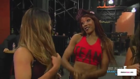 5B568x3285D_Total_Divas_Season_5_Ep_5_by_CenationSince02_-_Dailymotion_mp40370.jpg