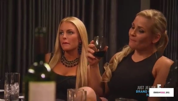 5B568x3285D_Total_Divas_Season_5_Ep_5_by_CenationSince02_-_Dailymotion_mp40456.jpg