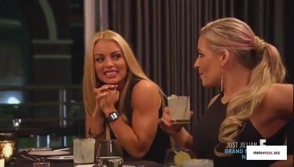 5B568x3285D_Total_Divas_Season_5_Ep_5_by_CenationSince02_-_Dailymotion_mp40597.jpg