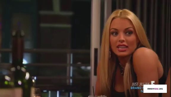 5B568x3285D_Total_Divas_Season_5_Ep_5_by_CenationSince02_-_Dailymotion_mp40600.jpg