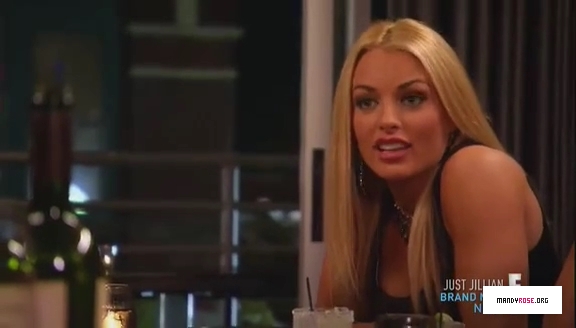 5B568x3285D_Total_Divas_Season_5_Ep_5_by_CenationSince02_-_Dailymotion_mp40602.jpg