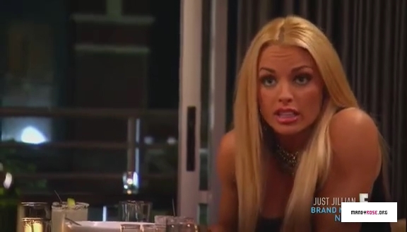 5B568x3285D_Total_Divas_Season_5_Ep_5_by_CenationSince02_-_Dailymotion_mp40613.jpg