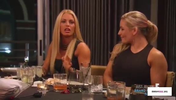 5B568x3285D_Total_Divas_Season_5_Ep_5_by_CenationSince02_-_Dailymotion_mp40664.jpg