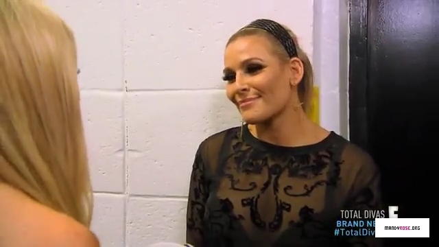 5B640x3605D_WWE_Total_Divas_S05E04_S_5_E_4_-_Talk_of_The_Town_by_Total_Divas_-_Dailymotion_mp40002.jpg