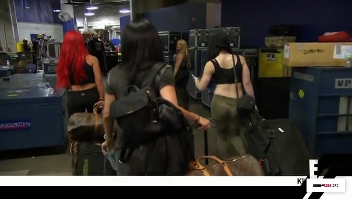 5B712x4085D_Total_Divas_Season_5_Episode_3_FULL_HD_by_Full_Episodes_HD_-_Dailymotion_mp40270.jpg