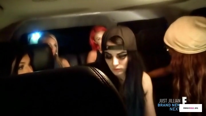 5B712x4085D_Total_Divas_Season_5_Episode_3_FULL_HD_by_Full_Episodes_HD_-_Dailymotion_mp40464.jpg