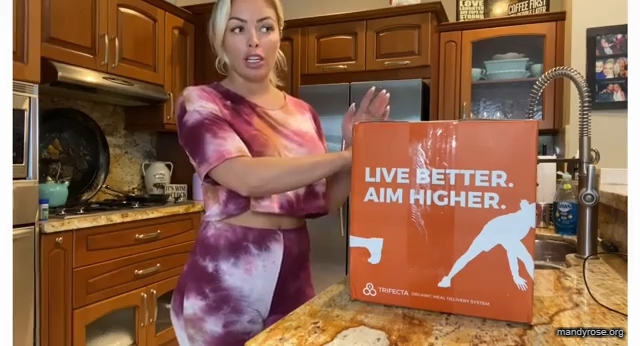 ABS_ARE_MADE_IN_THE_KITCHEN2121_Find_out_what_I_eat21_Trifecta_WWE_Superstar_Mandy_Rose_mp40060.jpg