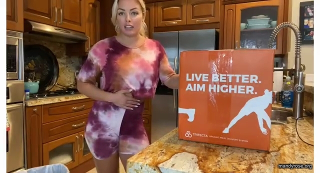 ABS_ARE_MADE_IN_THE_KITCHEN2121_Find_out_what_I_eat21_Trifecta_WWE_Superstar_Mandy_Rose_mp40090.jpg