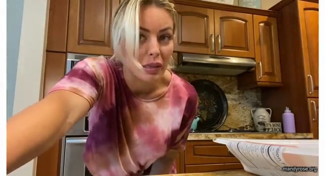 ABS_ARE_MADE_IN_THE_KITCHEN2121_Find_out_what_I_eat21_Trifecta_WWE_Superstar_Mandy_Rose_mp40280.jpg