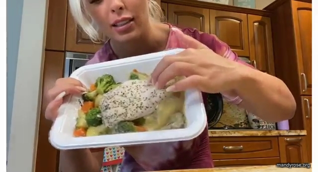 ABS_ARE_MADE_IN_THE_KITCHEN2121_Find_out_what_I_eat21_Trifecta_WWE_Superstar_Mandy_Rose_mp40304.jpg