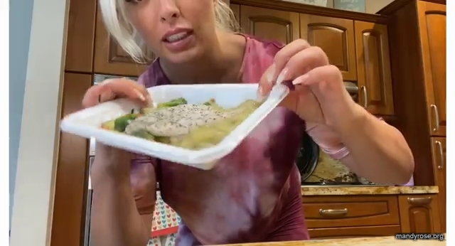 ABS_ARE_MADE_IN_THE_KITCHEN2121_Find_out_what_I_eat21_Trifecta_WWE_Superstar_Mandy_Rose_mp40307.jpg