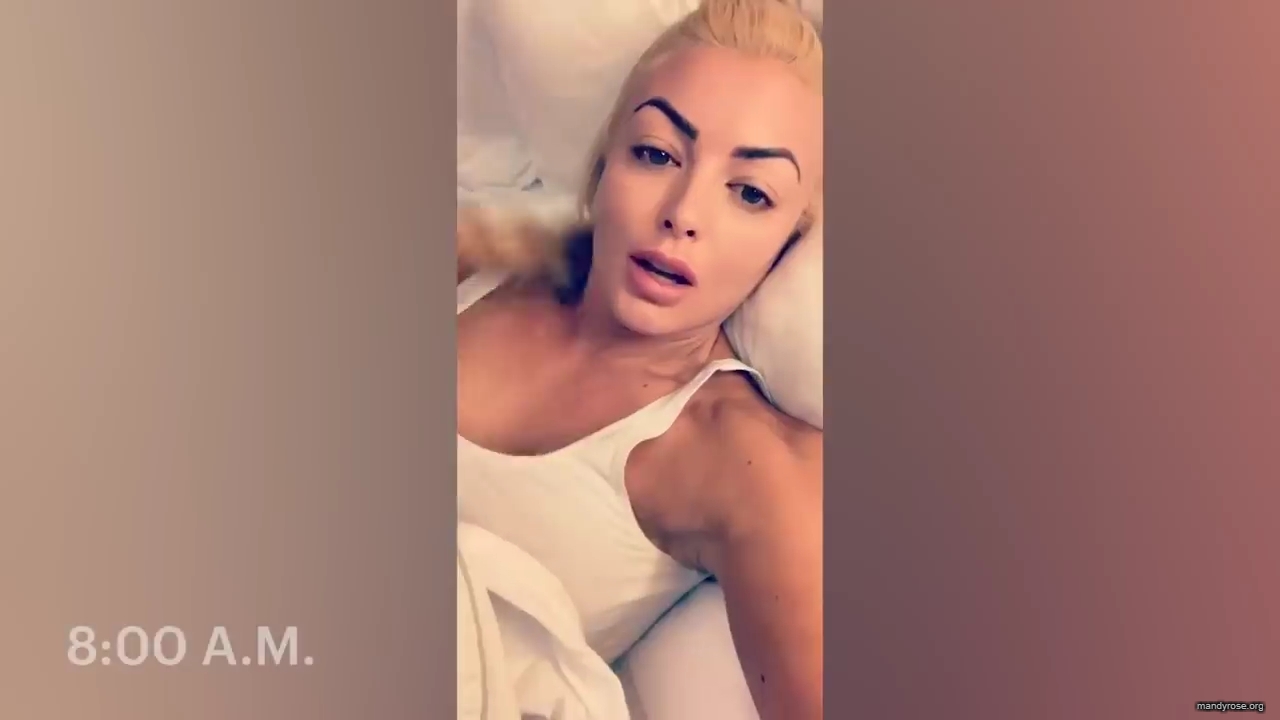 A_WWE_Superstar_s_Entire_Routine2C_from_Waking_Up_to_Wrestling___Allure_mp40030.jpg