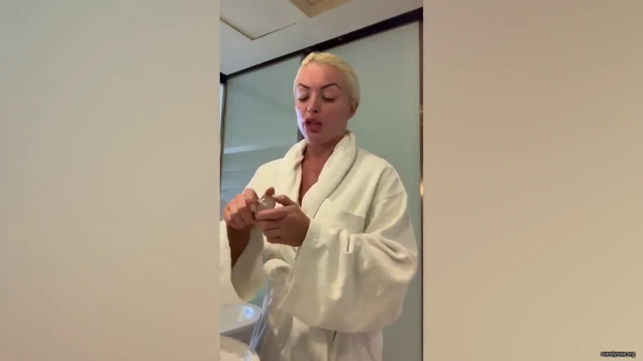 A_WWE_Superstar_s_Entire_Routine2C_from_Waking_Up_to_Wrestling___Allure_mp40132.jpg