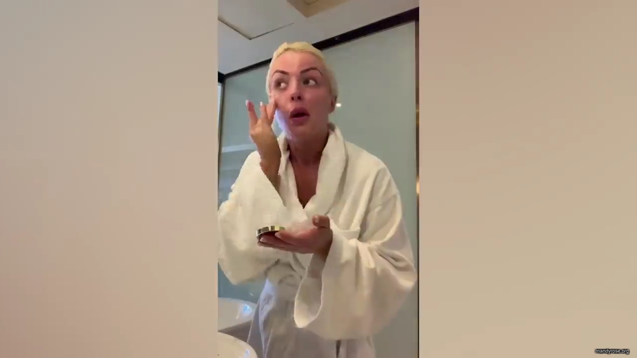 A_WWE_Superstar_s_Entire_Routine2C_from_Waking_Up_to_Wrestling___Allure_mp40142.jpg