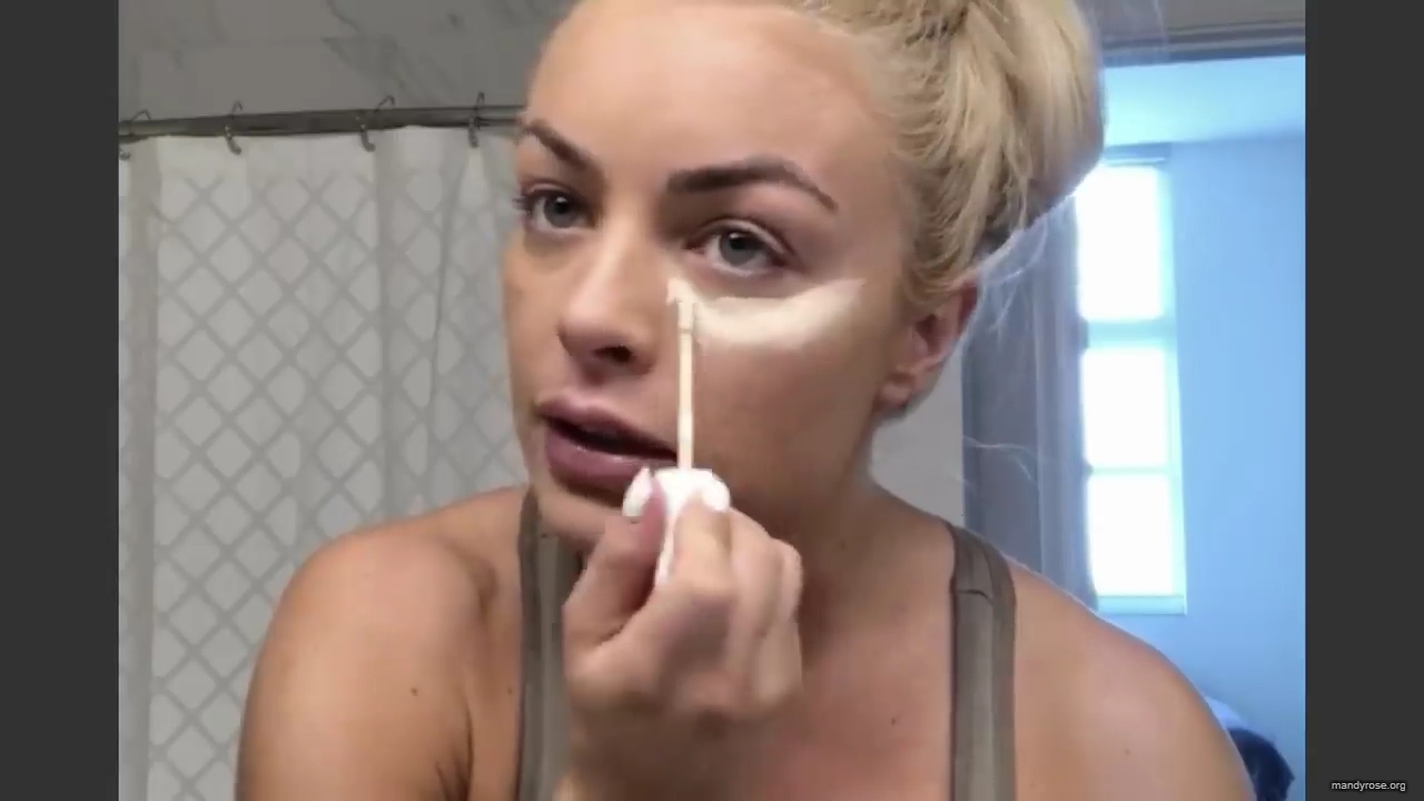A_WWE_Superstar_s_Entire_Routine2C_from_Waking_Up_to_Wrestling___Allure_mp40363.jpg