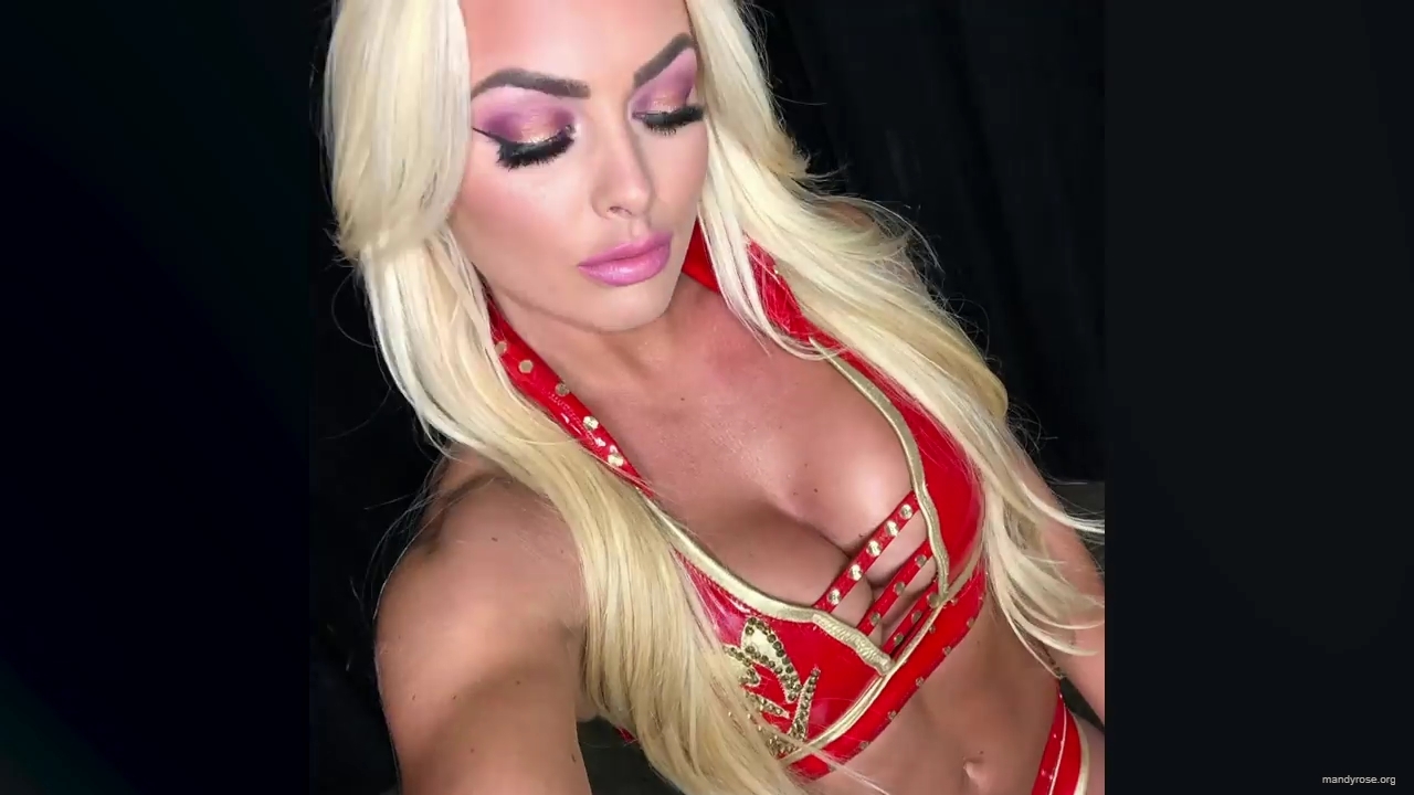 A_WWE_Superstar_s_Entire_Routine2C_from_Waking_Up_to_Wrestling___Allure_mp40436.jpg