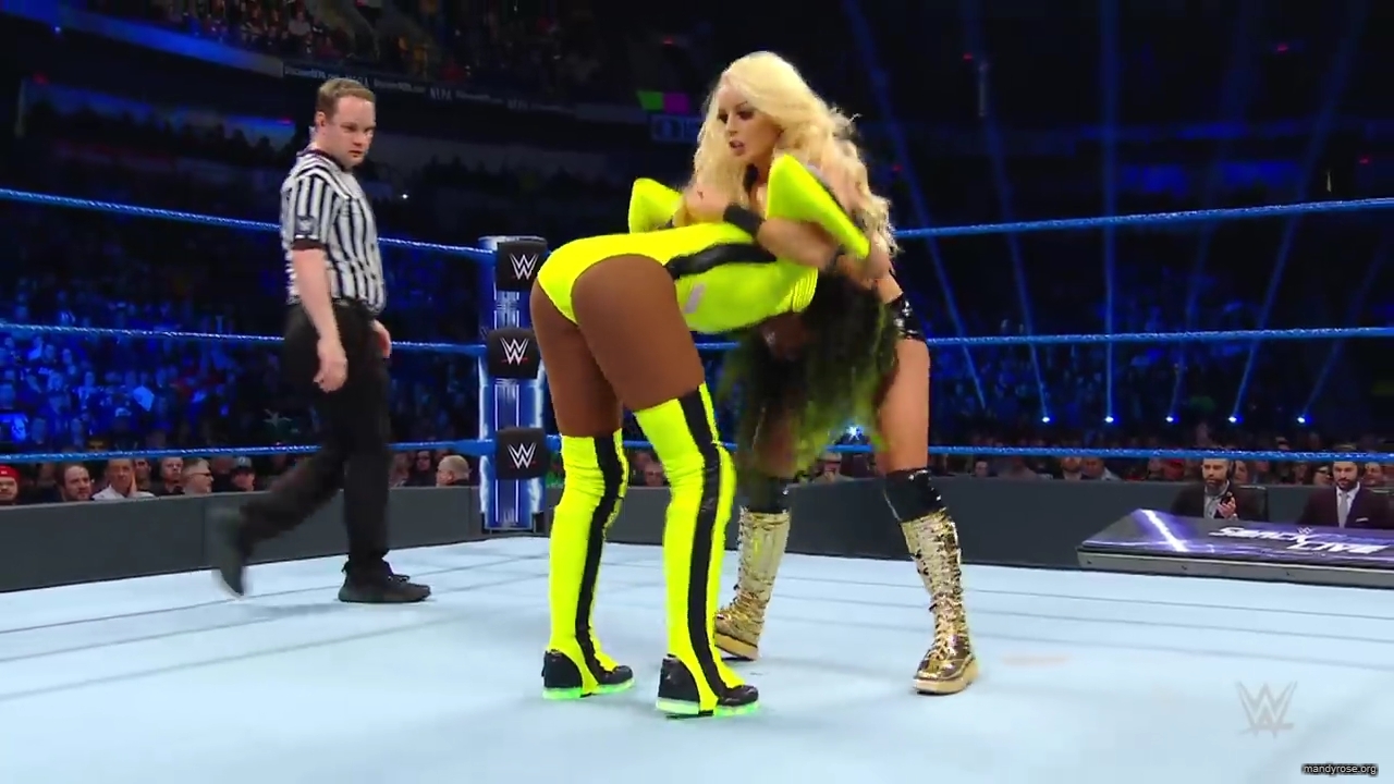 A_WWE_Superstar_s_Entire_Routine2C_from_Waking_Up_to_Wrestling___Allure_mp40472.jpg