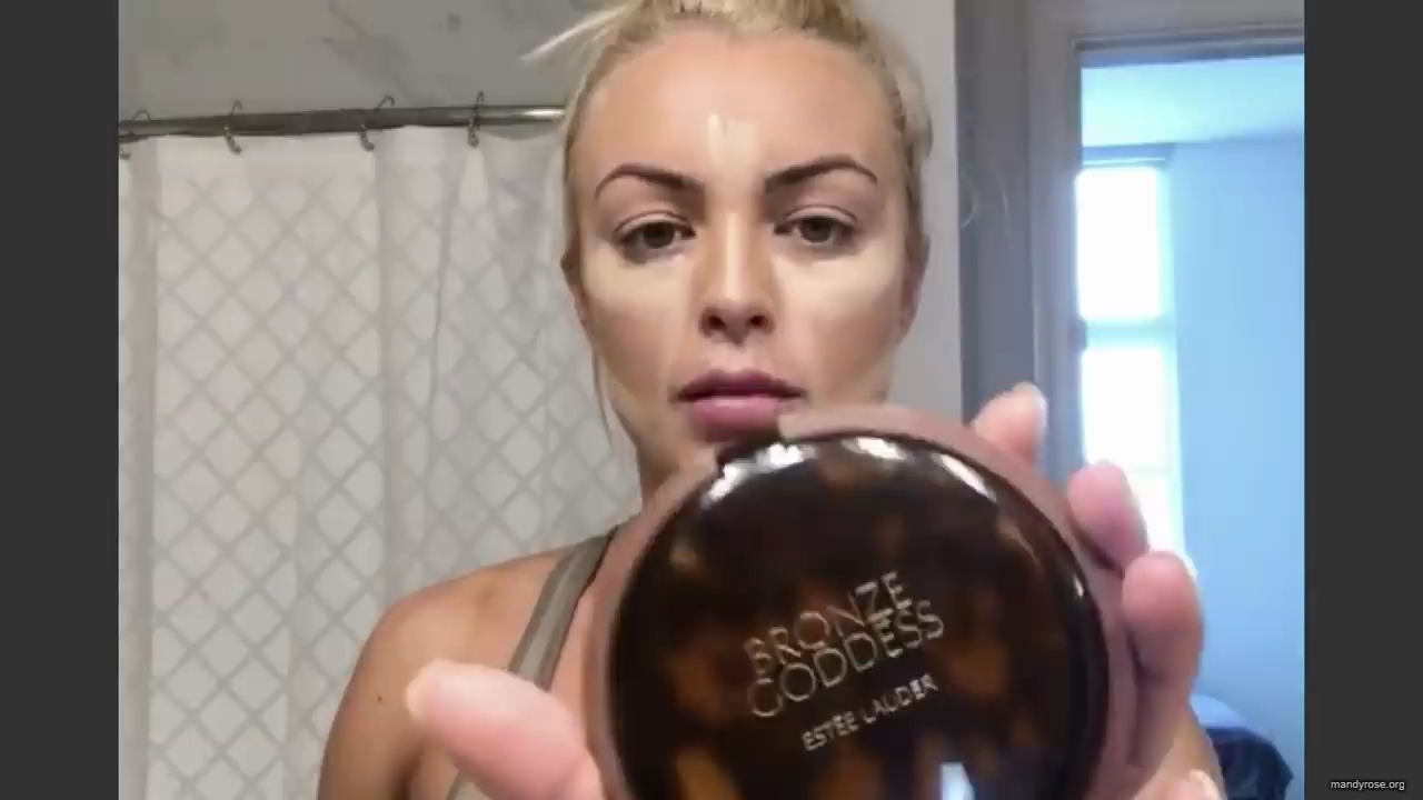 A_WWE_Superstar_s_Entire_Routine2C_from_Waking_Up_to_Wrestling___Allure_mp40496.jpg