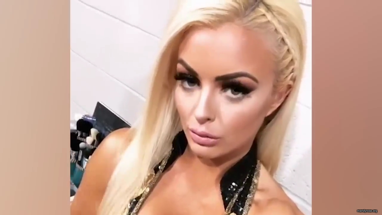 A_WWE_Superstar_s_Entire_Routine2C_from_Waking_Up_to_Wrestling___Allure_mp40596.jpg