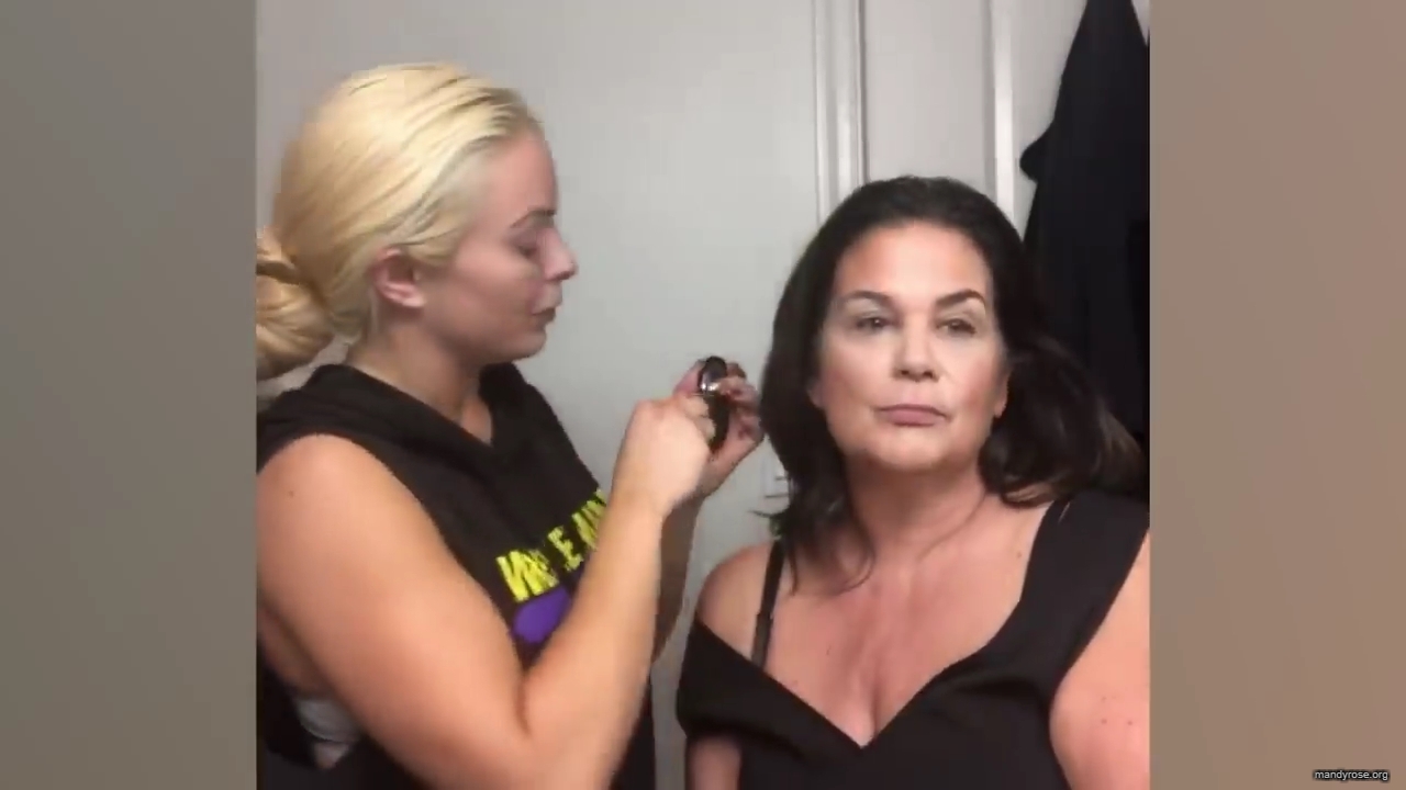A_WWE_Superstar_s_Entire_Routine2C_from_Waking_Up_to_Wrestling___Allure_mp40609.jpg