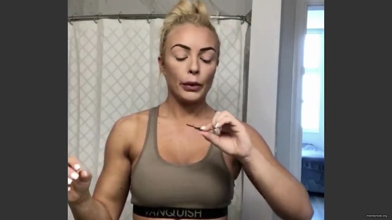 A_WWE_Superstar_s_Entire_Routine2C_from_Waking_Up_to_Wrestling___Allure_mp40632.jpg
