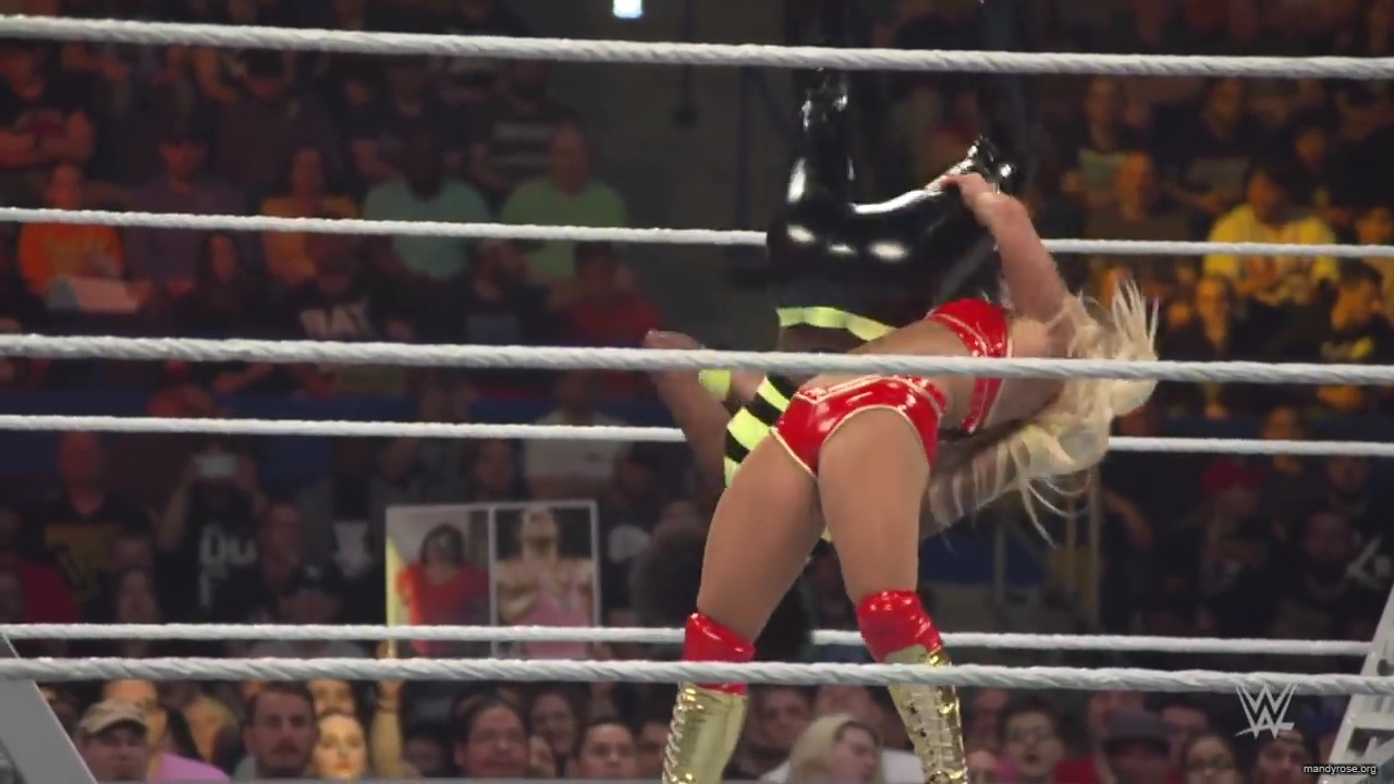 A_WWE_Superstar_s_Entire_Routine2C_from_Waking_Up_to_Wrestling___Allure_mp40681.jpg