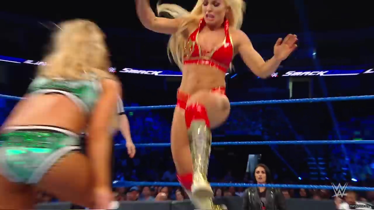A_WWE_Superstar_s_Entire_Routine2C_from_Waking_Up_to_Wrestling___Allure_mp40685.jpg