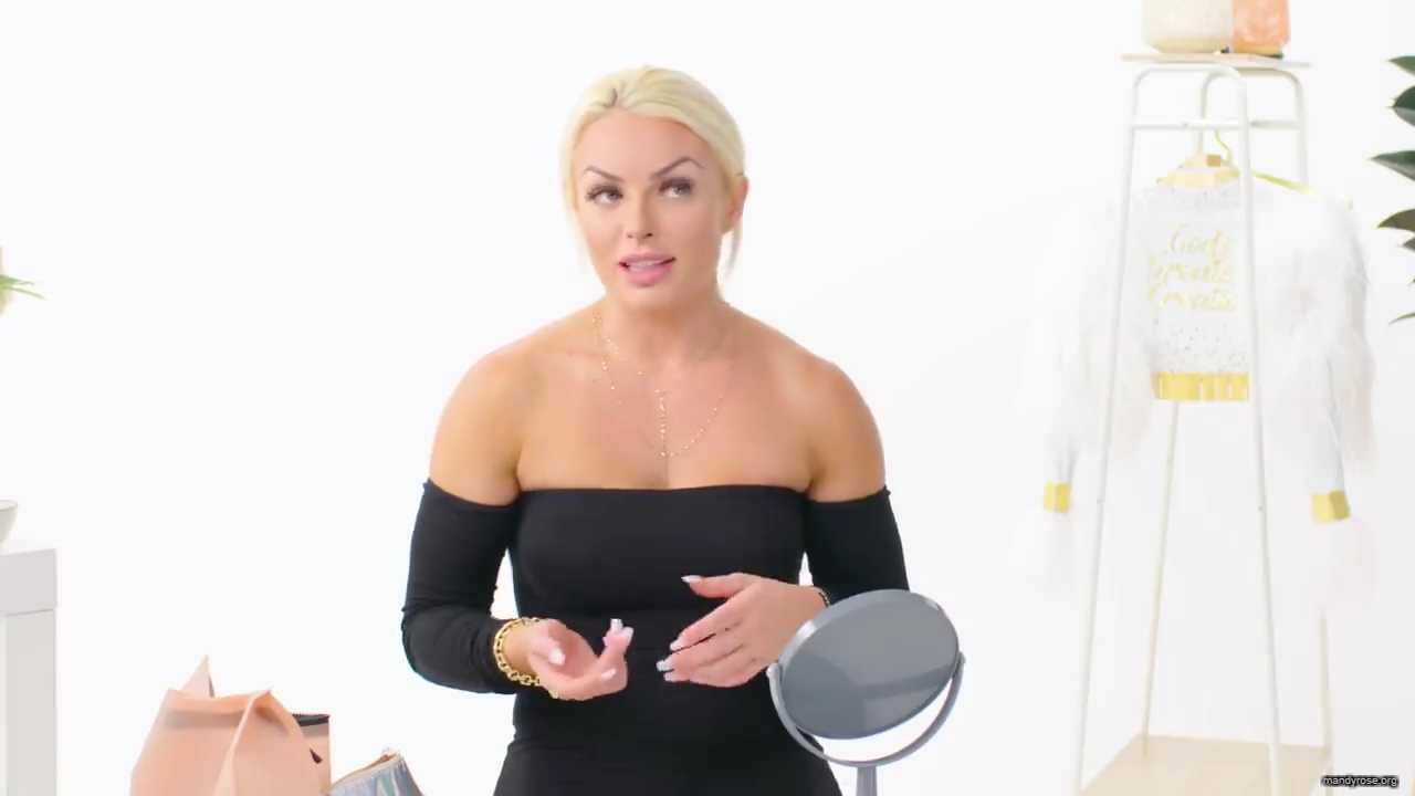 A_WWE_Superstar_s_Entire_Routine2C_from_Waking_Up_to_Wrestling___Allure_mp40753.jpg