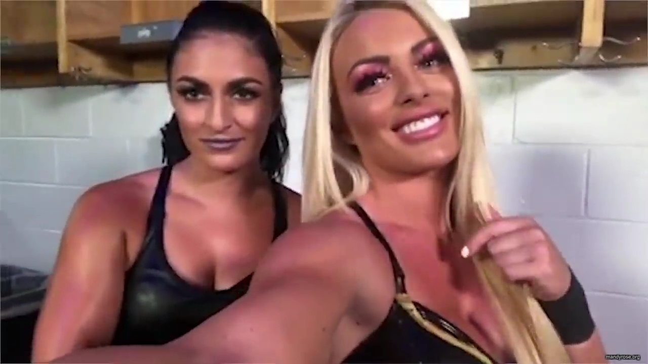 A_WWE_Superstar_s_Entire_Routine2C_from_Waking_Up_to_Wrestling___Allure_mp40809.jpg