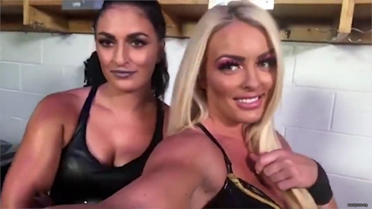 A_WWE_Superstar_s_Entire_Routine2C_from_Waking_Up_to_Wrestling___Allure_mp40810.jpg