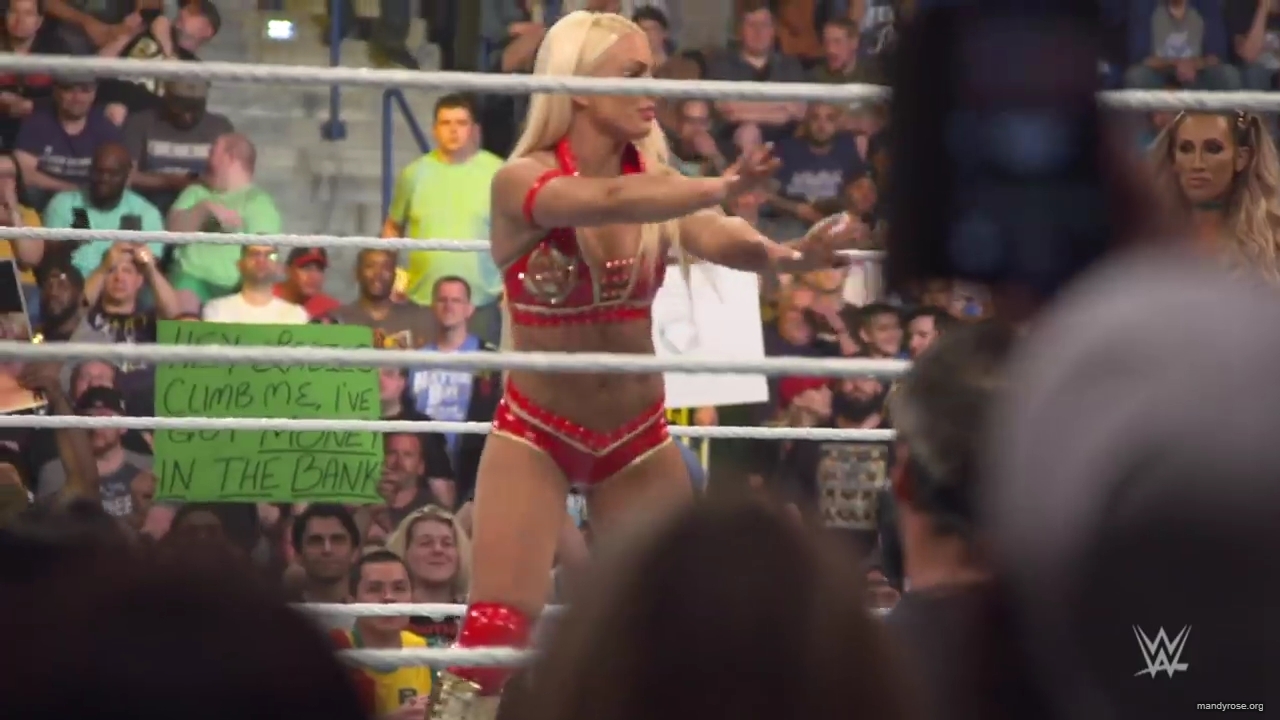 A_WWE_Superstar_s_Entire_Routine2C_from_Waking_Up_to_Wrestling___Allure_mp40966.jpg