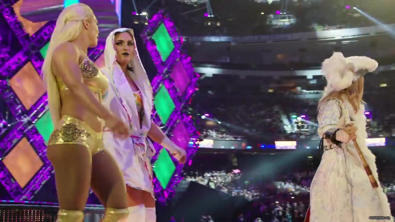 A_WWE_Superstar_s_Entire_Routine2C_from_Waking_Up_to_Wrestling___Allure_mp40975.jpg