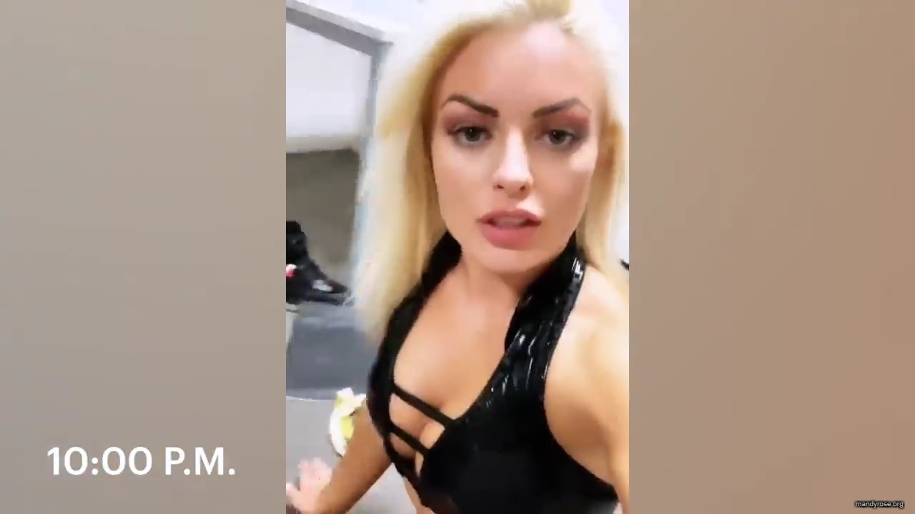 A_WWE_Superstar_s_Entire_Routine2C_from_Waking_Up_to_Wrestling___Allure_mp41002.jpg