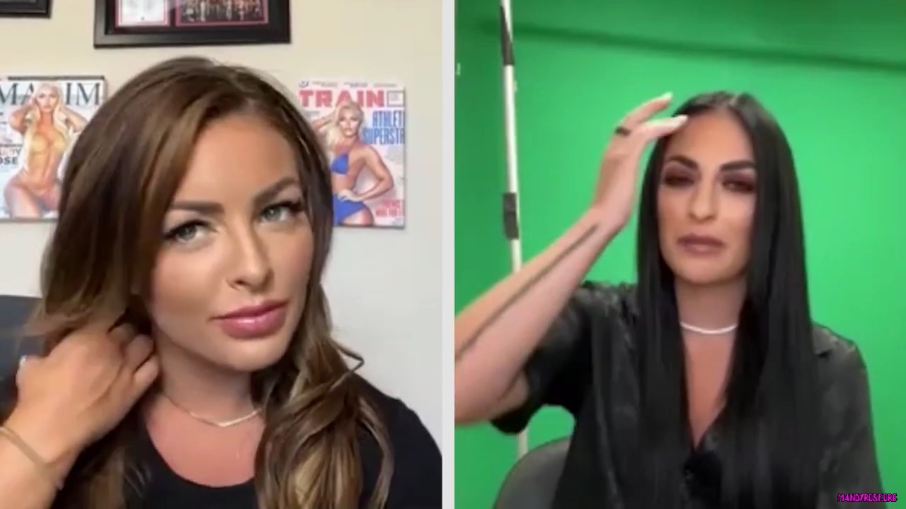 Amanda_Saccomanno_28_Mandy_Rose_29_and_Daria_Berenato_28_Sonya_Deville_29_talk_DaMandyz_Donutz___more_mp40585.jpg