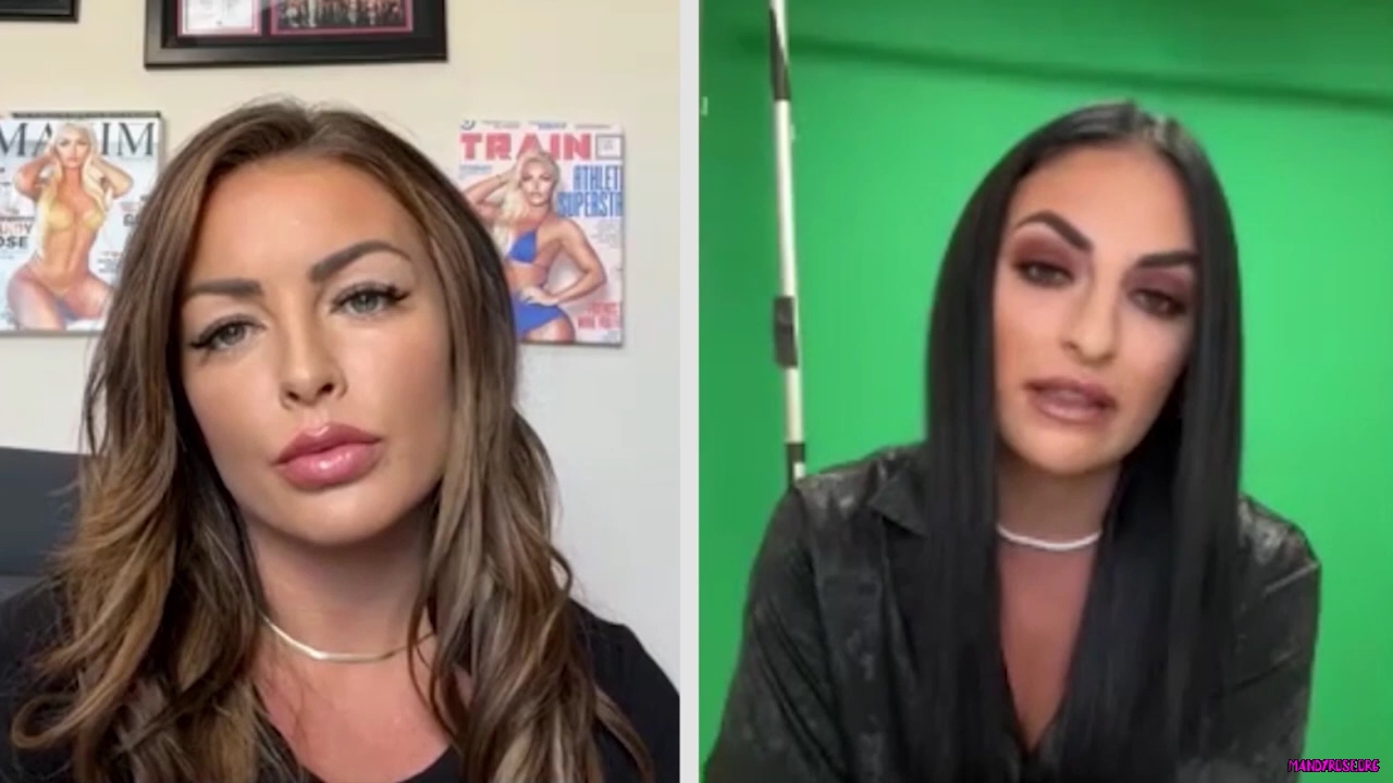 Amanda_Saccomanno_28_Mandy_Rose_29_and_Daria_Berenato_28_Sonya_Deville_29_talk_DaMandyz_Donutz___more_mp40883.jpg