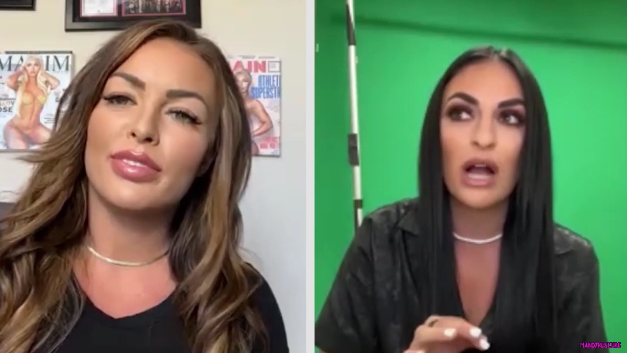 Amanda_Saccomanno_28_Mandy_Rose_29_and_Daria_Berenato_28_Sonya_Deville_29_talk_DaMandyz_Donutz___more_mp41079.jpg