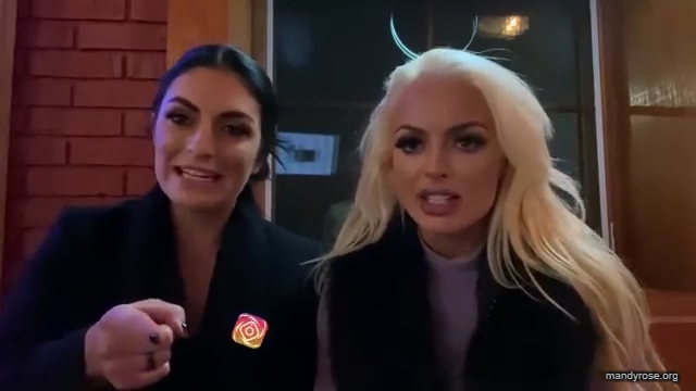 BAR_FOODZ21_Mandy_Rose_Sonya_Deville_WWE_mp41478.jpg