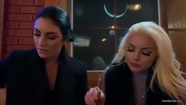 BAR_FOODZ21_Mandy_Rose_Sonya_Deville_WWE_mp41738.jpg