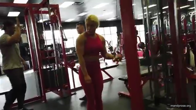 BURGERS_AND_BARBELLS_in_Vegas_mp43834.jpg