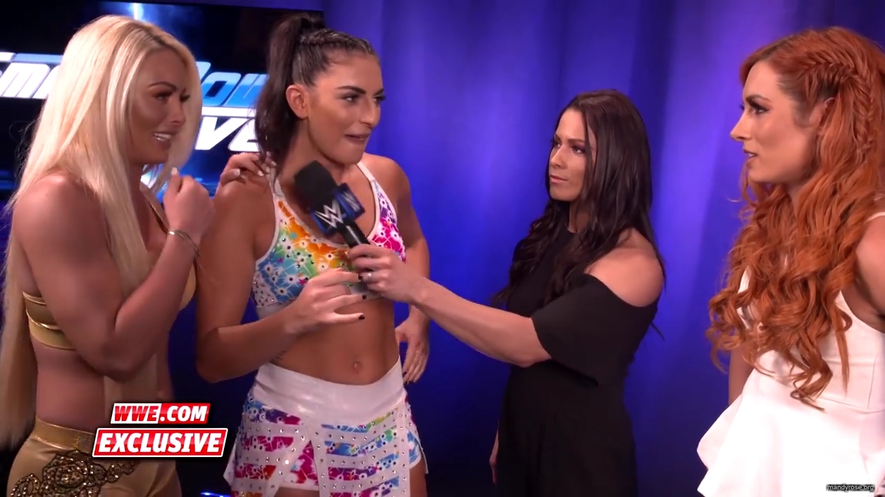 Becky_Lynch_challenges_Mandy_Rose__Sonya_Deville_SmackDown_Exclusive_June_26_2018_mp40023.jpg